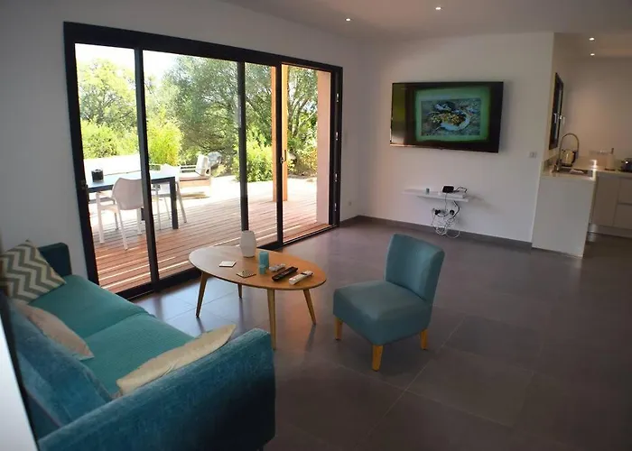 Private Pool Heated 5 Min From Sea Fast Wifi Porto-Vecchio (Corsica)